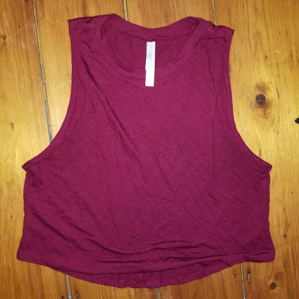 Small maroon crop top